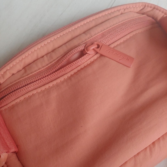 Hurley Waist Bag NWT - Picture 3 of 3